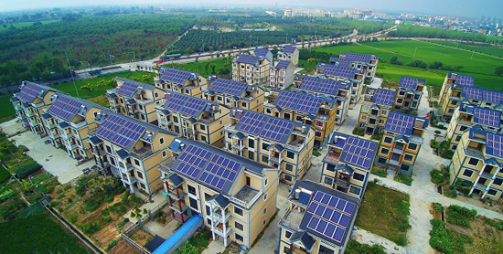 怎樣讓自家屋頂的光伏電站雨季多發電?(圖1) 怎樣讓自家屋頂的光伏電站雨季多發電?(圖1)